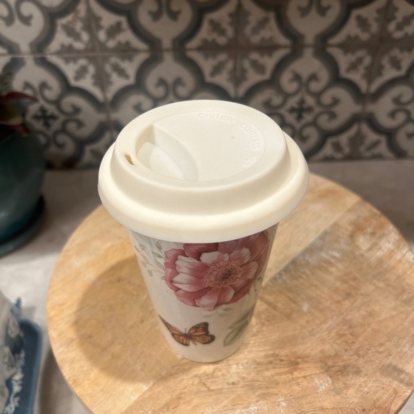 LENOX DISCONTINUED DESIGN “BUTTERFLY MEADOW” TRAVEL MUG WITH LID- EUC - Picture 2 of 12